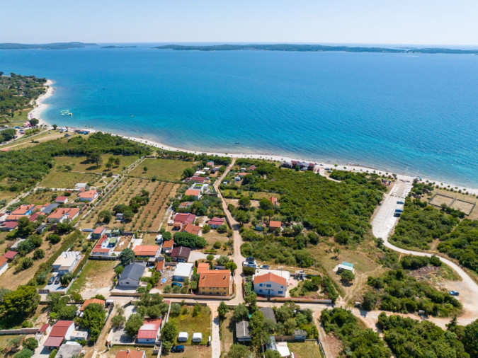 Teuta Apartments_ a beach and a sea view, Teuta Apartments with a view of the beach and sea, Peroj, Istria, Croatia Vodnjan