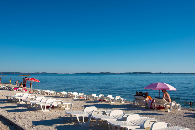 Teuta Apartments_ a beach and a sea view, Teuta Apartments with a view of the beach and sea, Peroj, Istria, Croatia Vodnjan